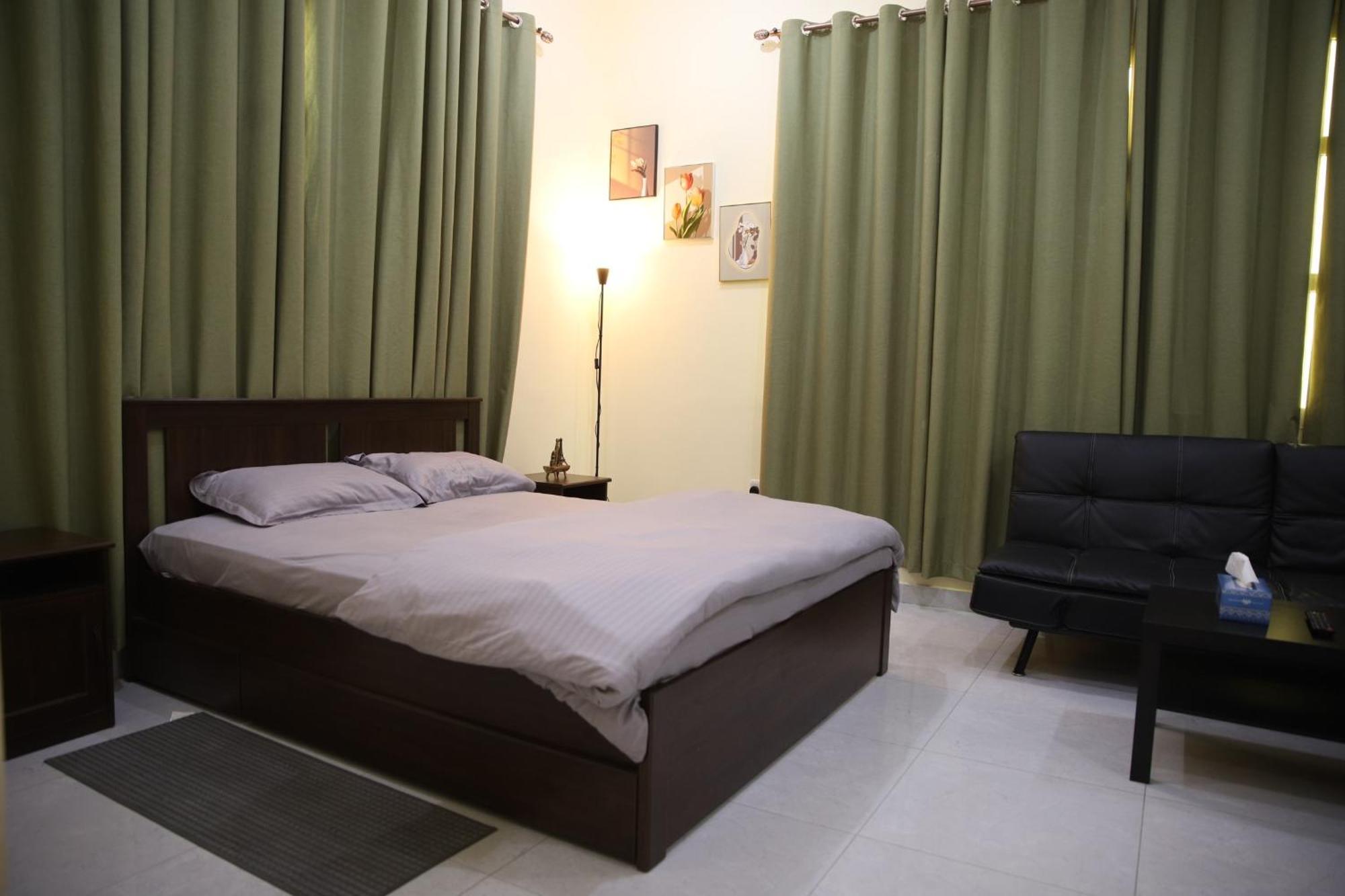 Luxury Private Studio Apartment Close To Airport Abu Dhabi Exterior photo